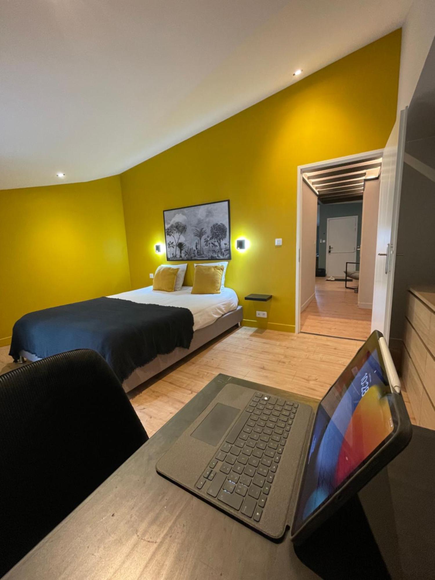 L Original - Travelhome - Free Wifi - 6 Travelers Виллефранче-Сур-Салне Экстерьер фото